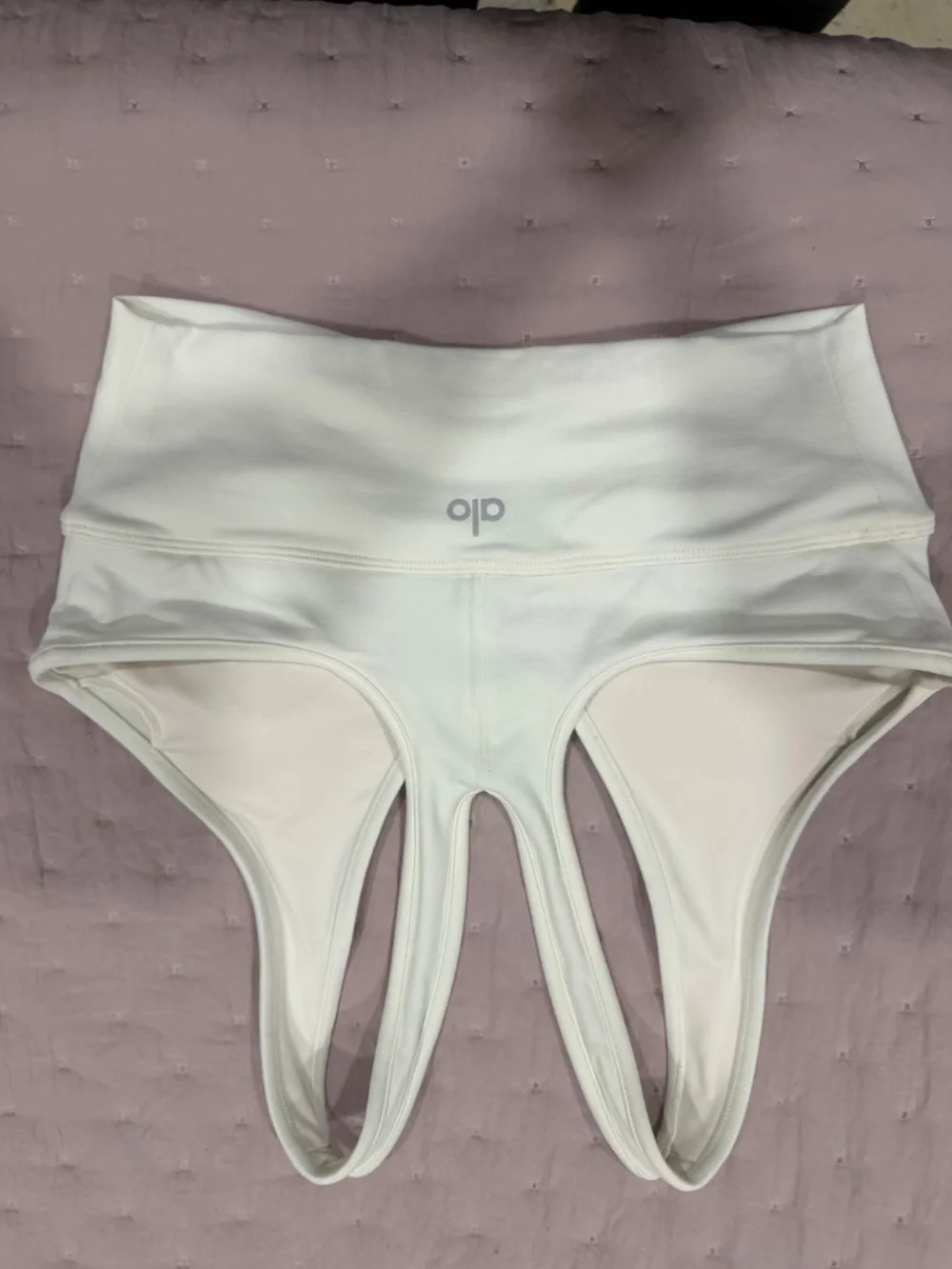 Alo Yoga Wild Thing Bra